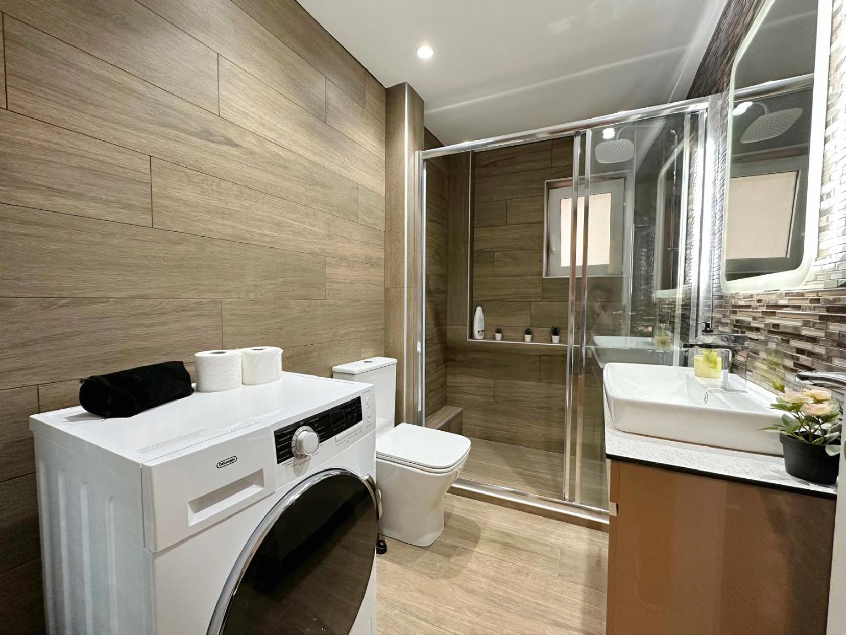 Wsd Sfaelou Apartment Hotel Atenas Exterior foto